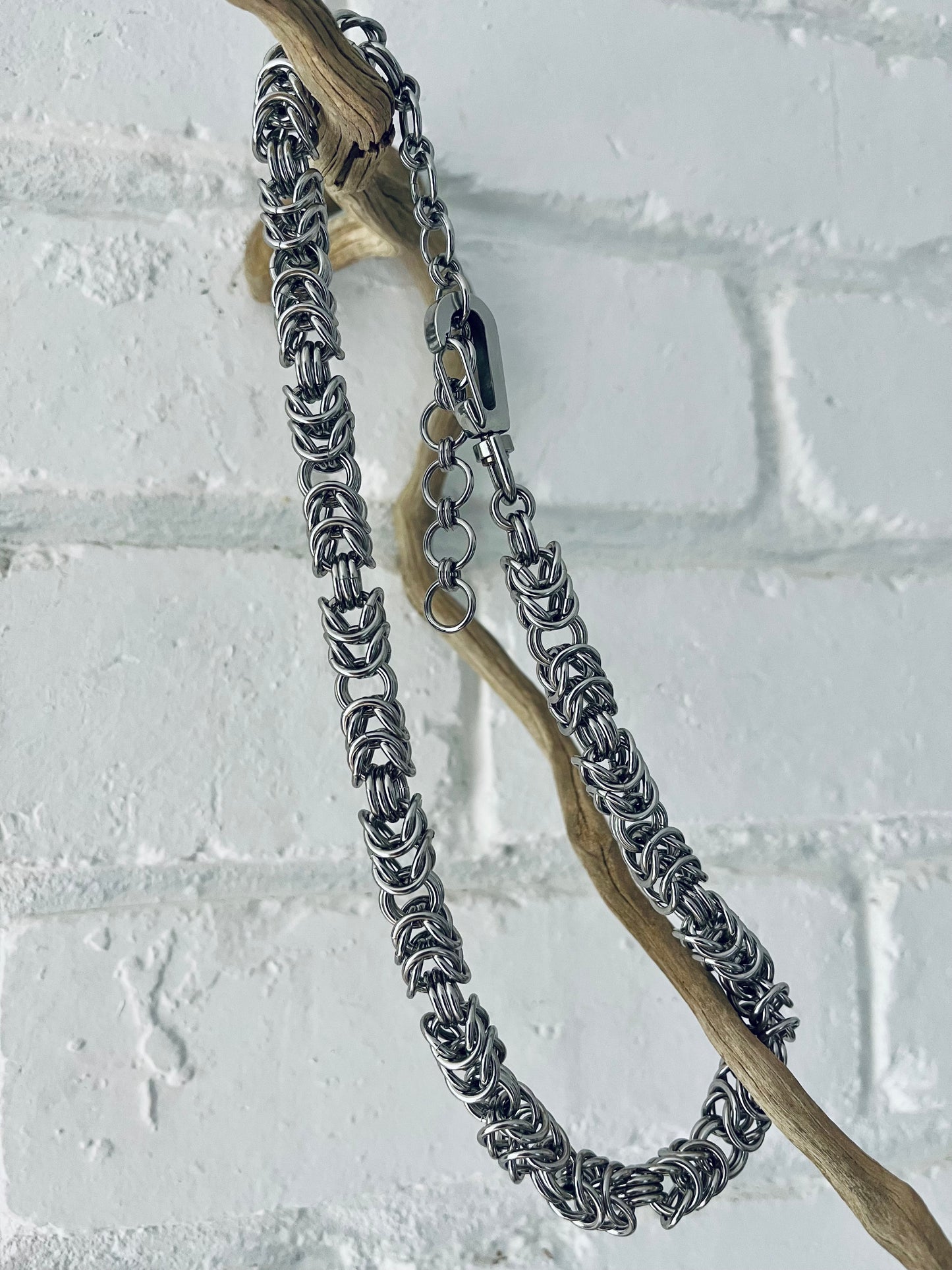 byzantine weave chainmaille necklace