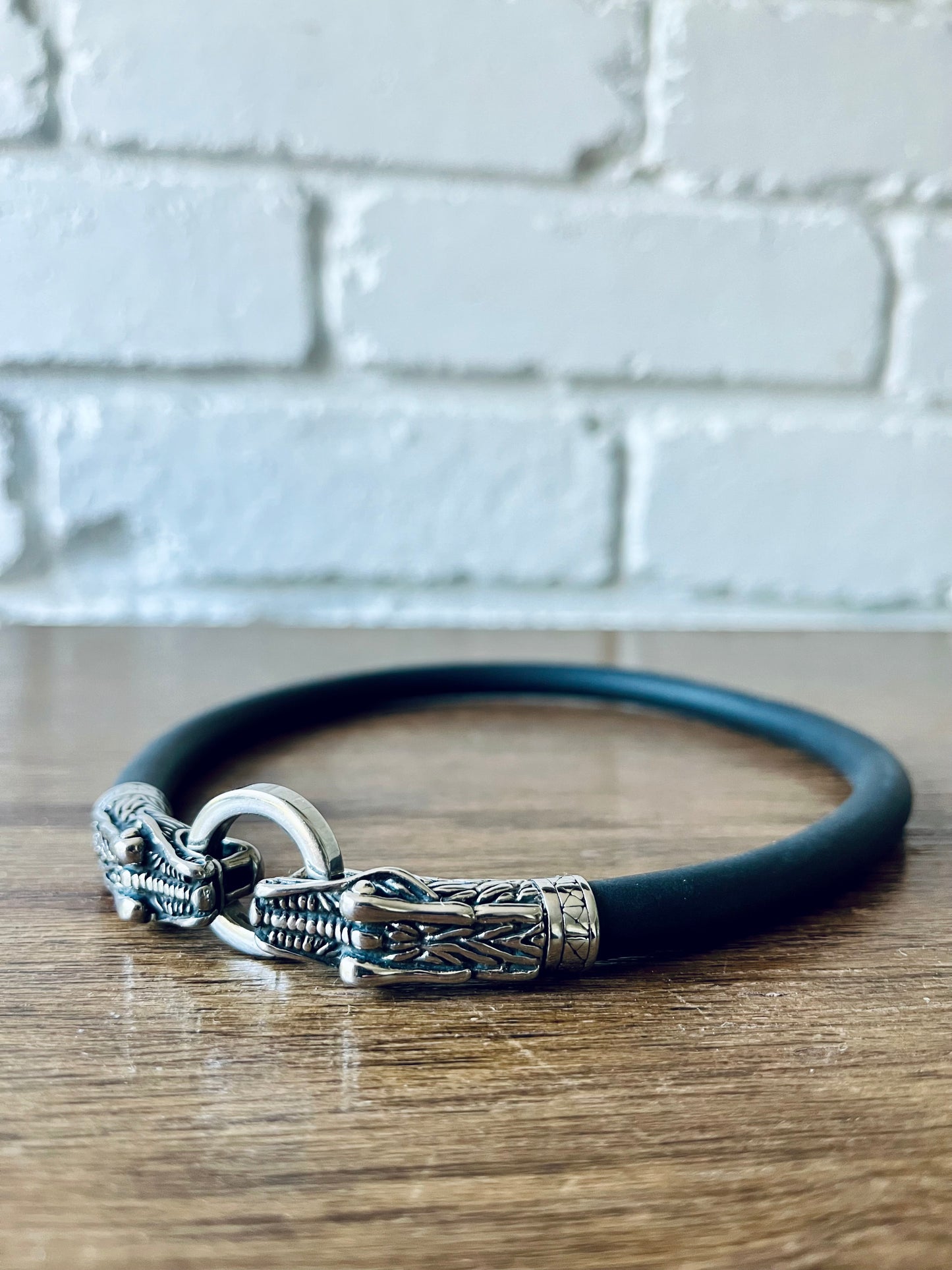 dragon head torque choker