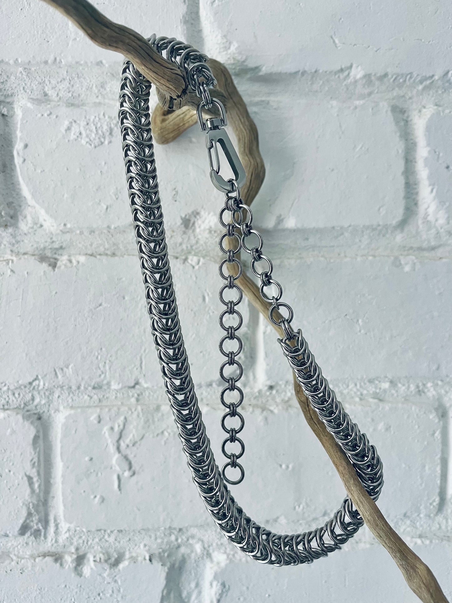 box weave chainmaille choker