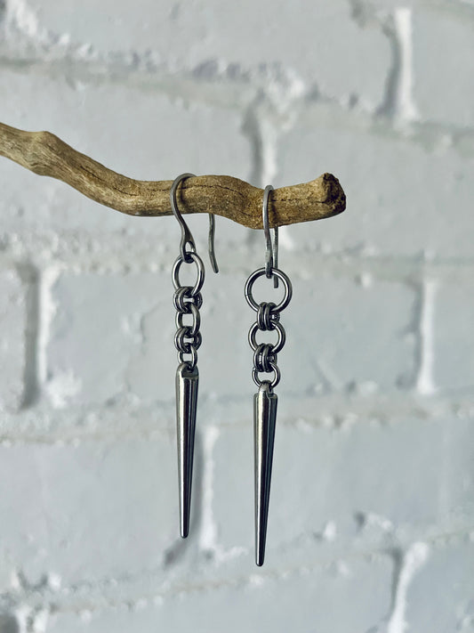 chainmaille spike earrings